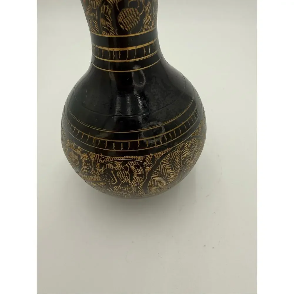 Vintage Indian Etched Bidri Vase